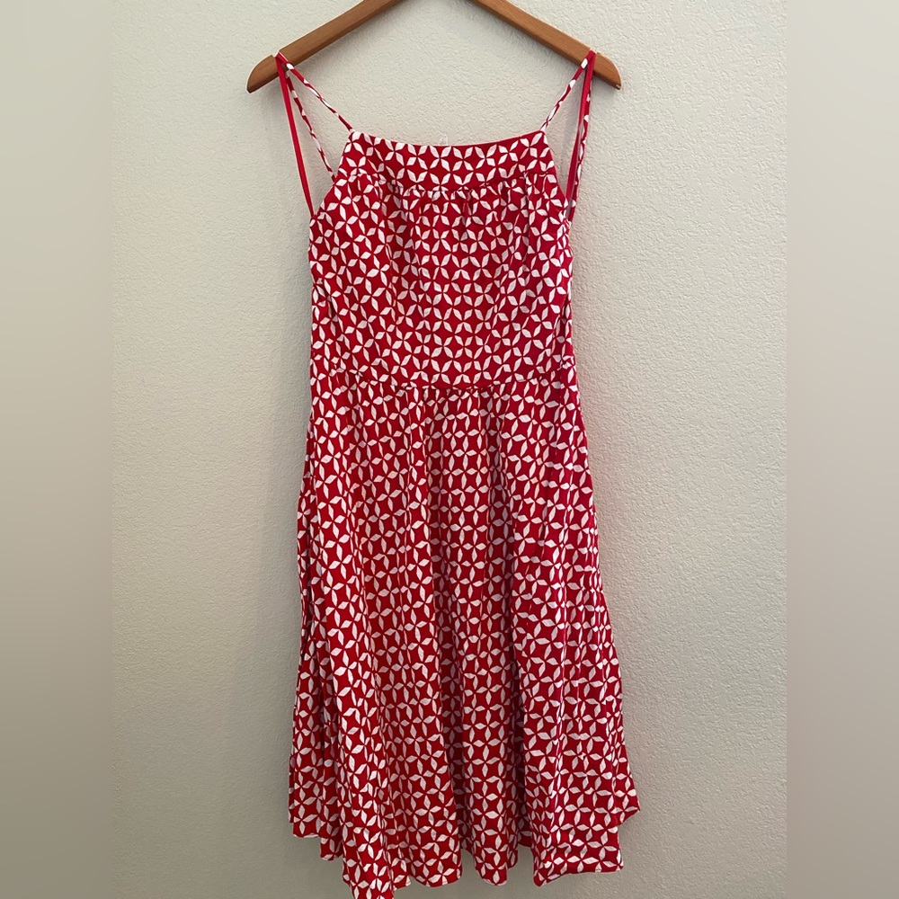 Loft red printed dress with pockets. Size 6